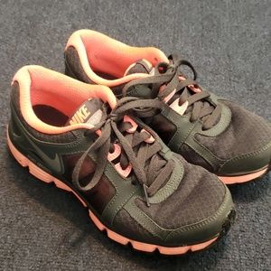 Nike Dual Fushion ST2